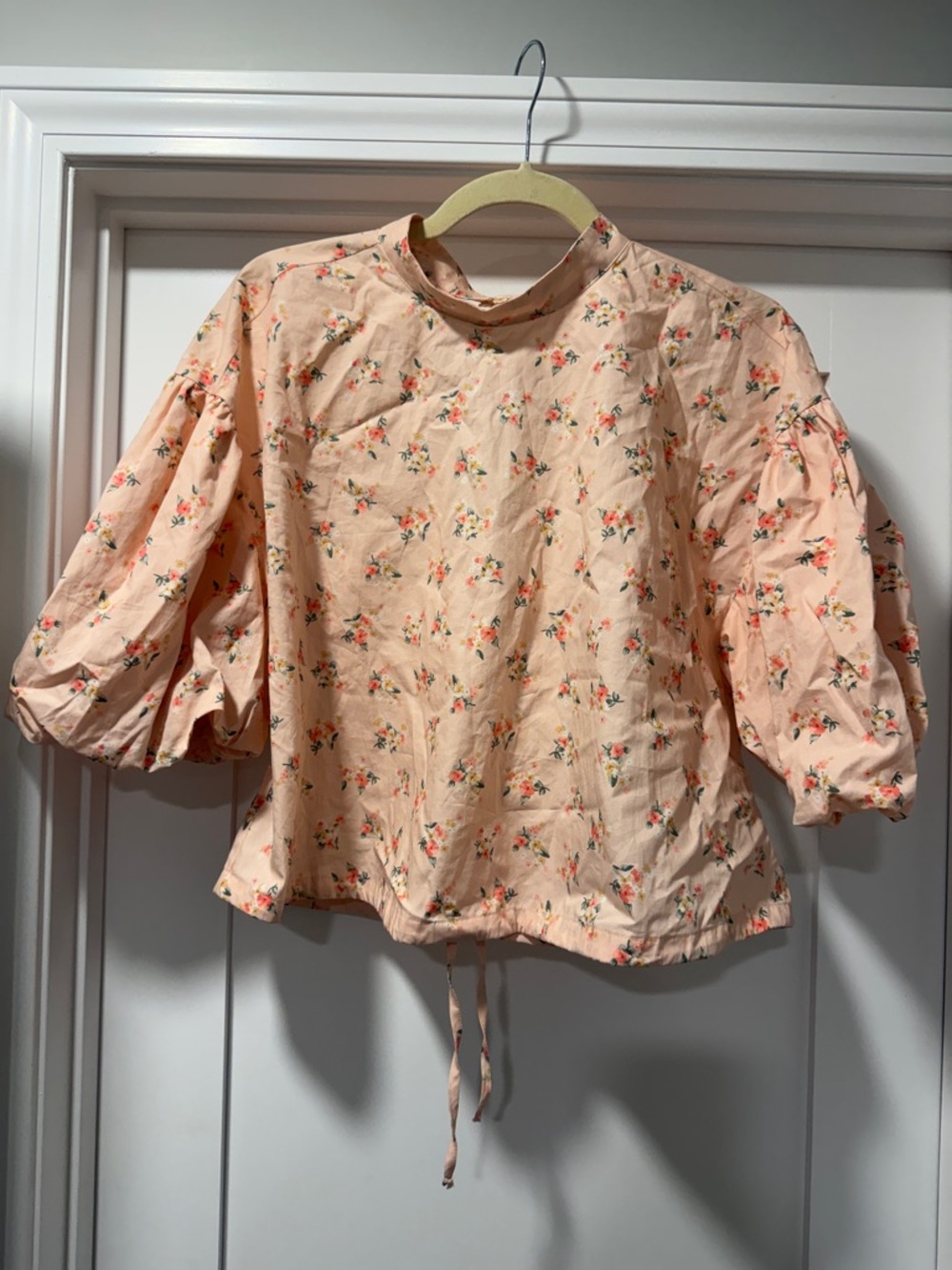 Anthropologie Peach Floral Puff-Sleeve Blouse